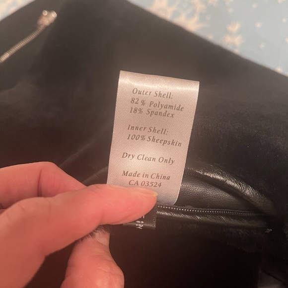 Harry Rosen heavy jacket. - Picture 7 of 7